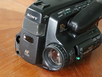 Sony CCD-TR60E